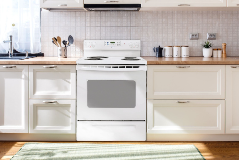 White electric range with heater coil