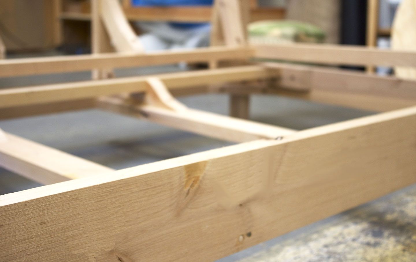 Sofa frame construction