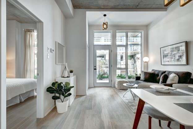 A small but cozy apartment condo in the middle of a city