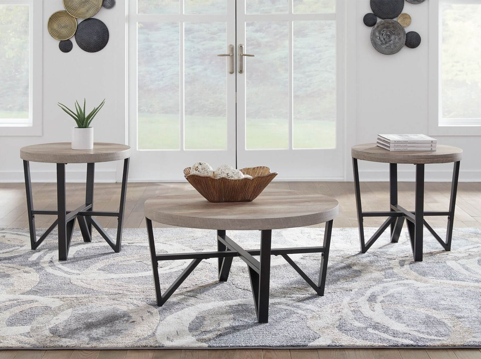 Deanlee Grey 3-piece table set