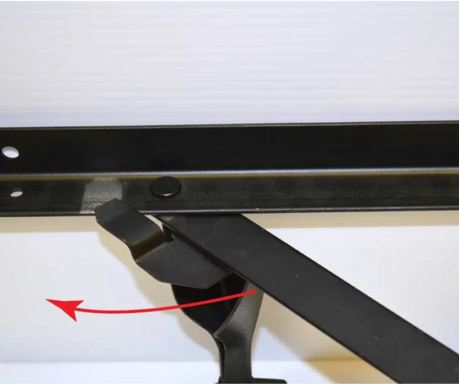 Unfolding metal bed frame arms